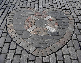 Heart_of_midlothian.jpg